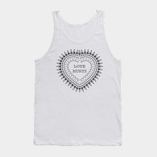 Love hurts Tank Top